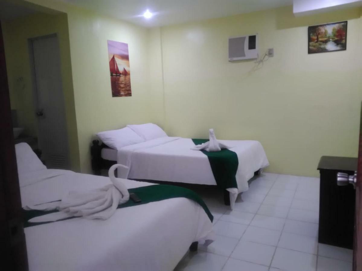 El Moro Beach Resort (Adults Only) Balabag  Extérieur photo